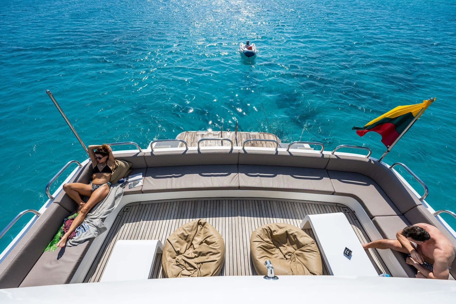 Motor Yacht - AH — photo 3