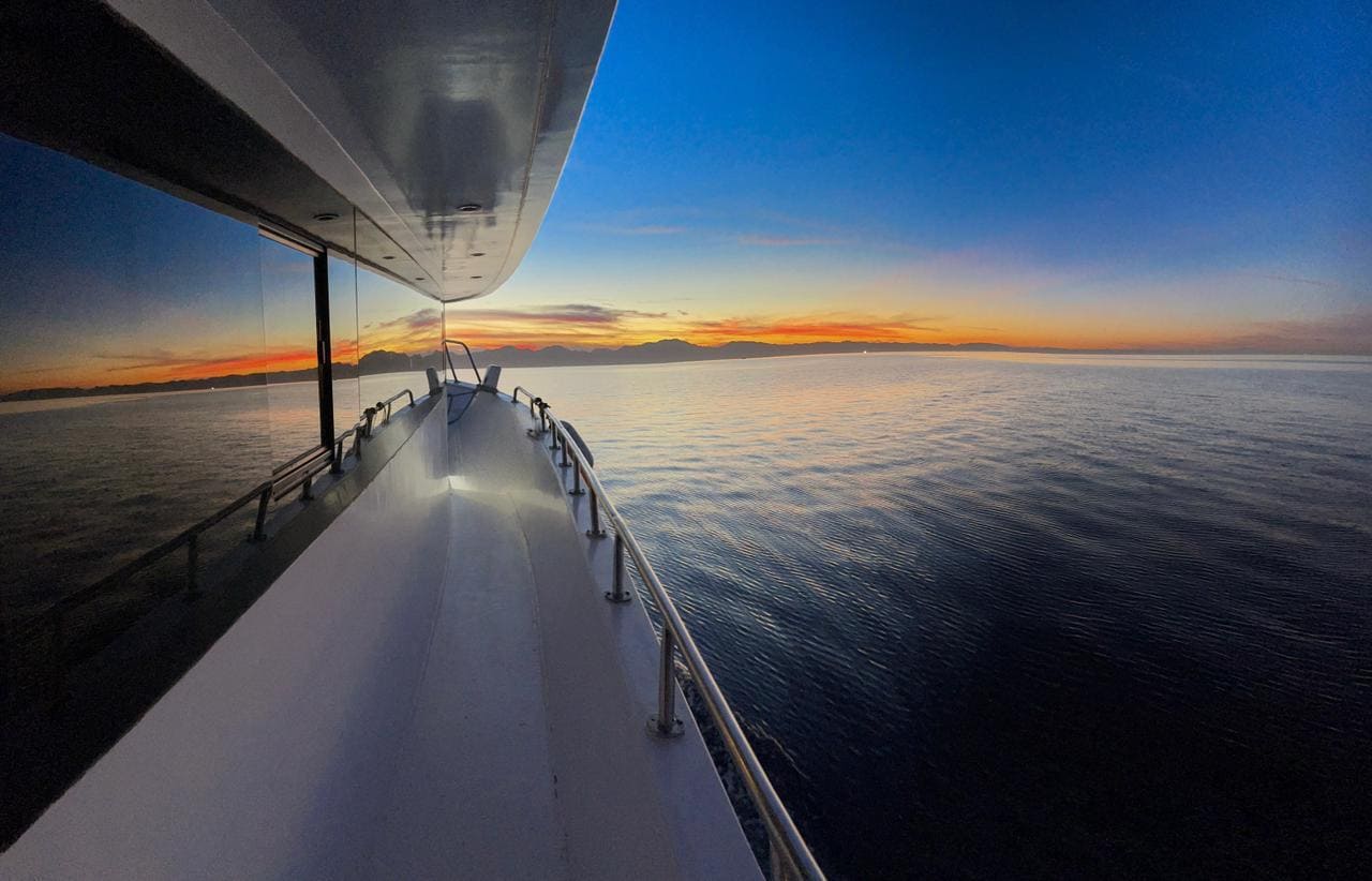 Motor Yacht - LV — photo 3