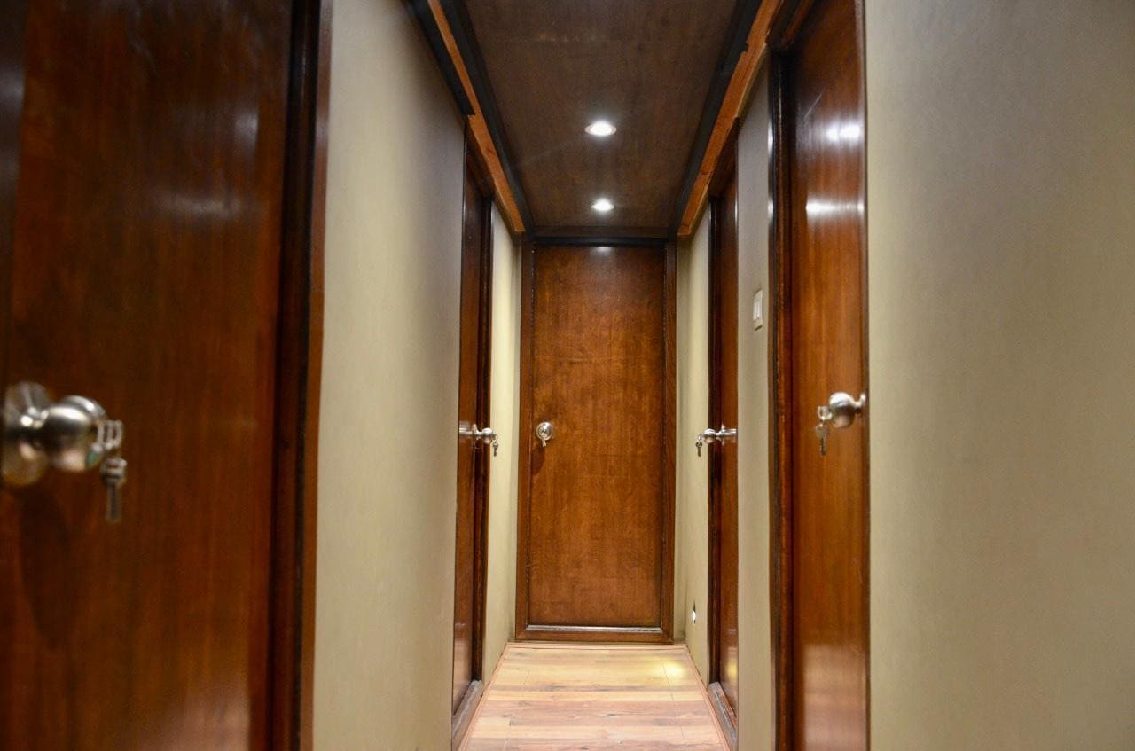 Double Cabin / With AC