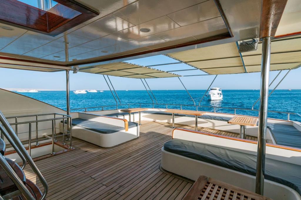 Yacht White W. — photo 2